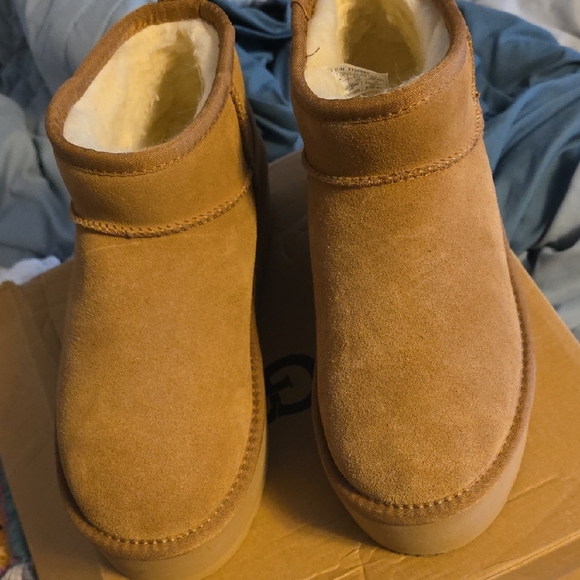 UGG Brown Shearling Ankle Booties - Picture 2 of 8